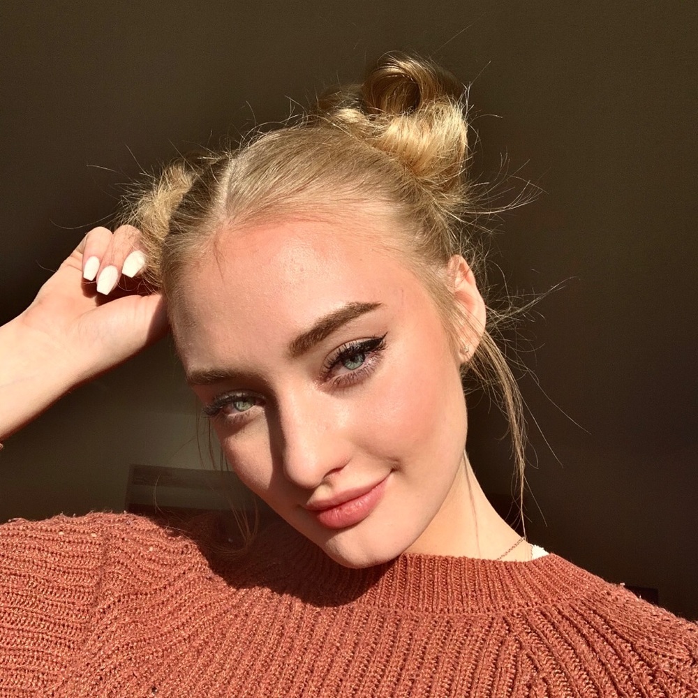 Meet your Posher, Katie